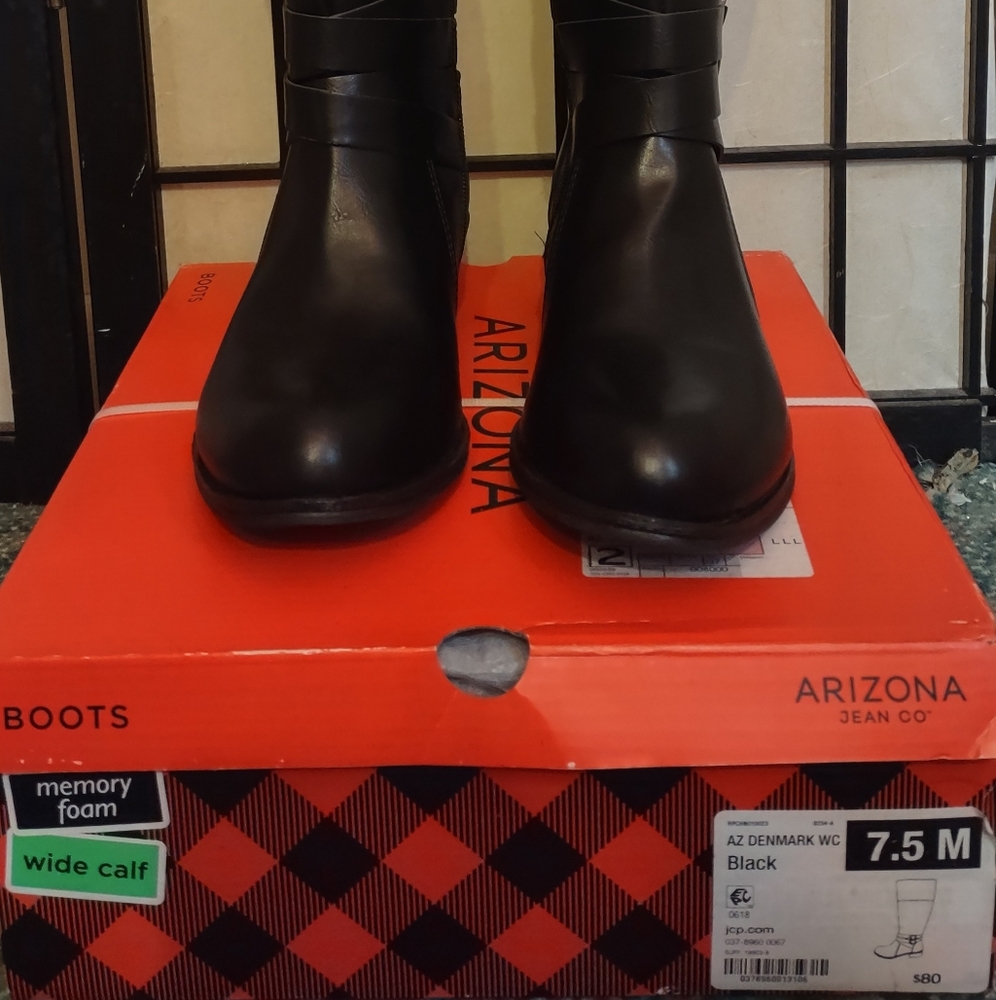 New arizona boot size 7.5